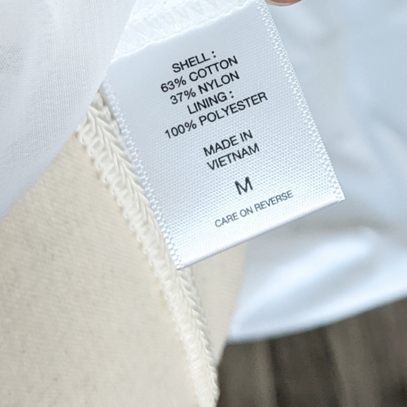 NWT New York & Co Soho White Lace Overlay Blouse - Picture 10 of 11